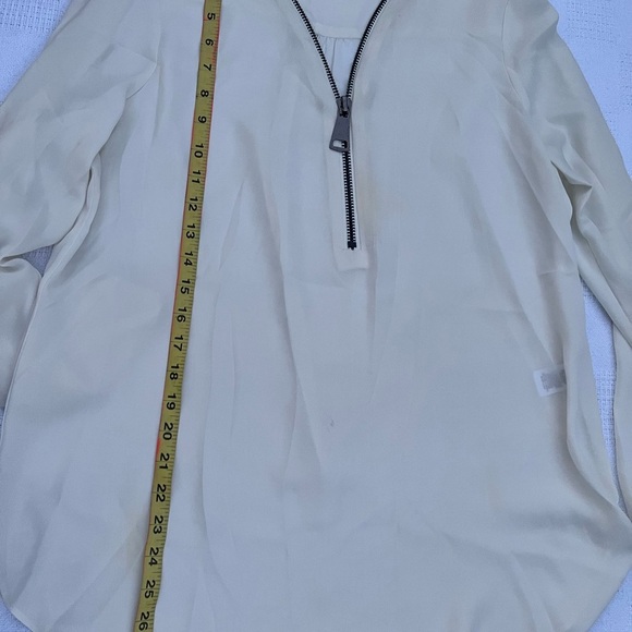 Blouse - Picture 4 of 9